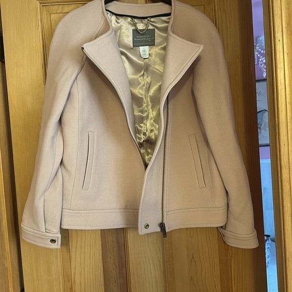 Pink Jacket - Picture 4 of 5